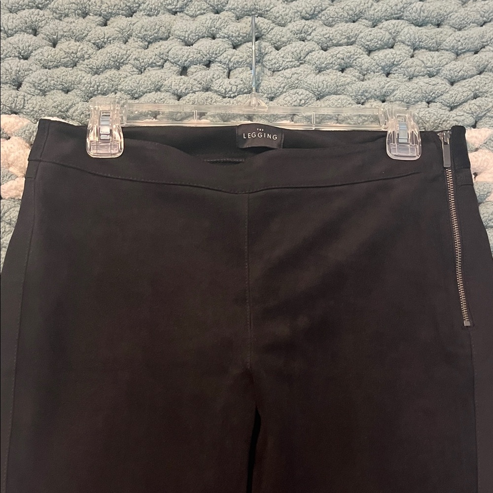 WHBM Black Leggings with faux suede front legs with Side Zipper - so soft!